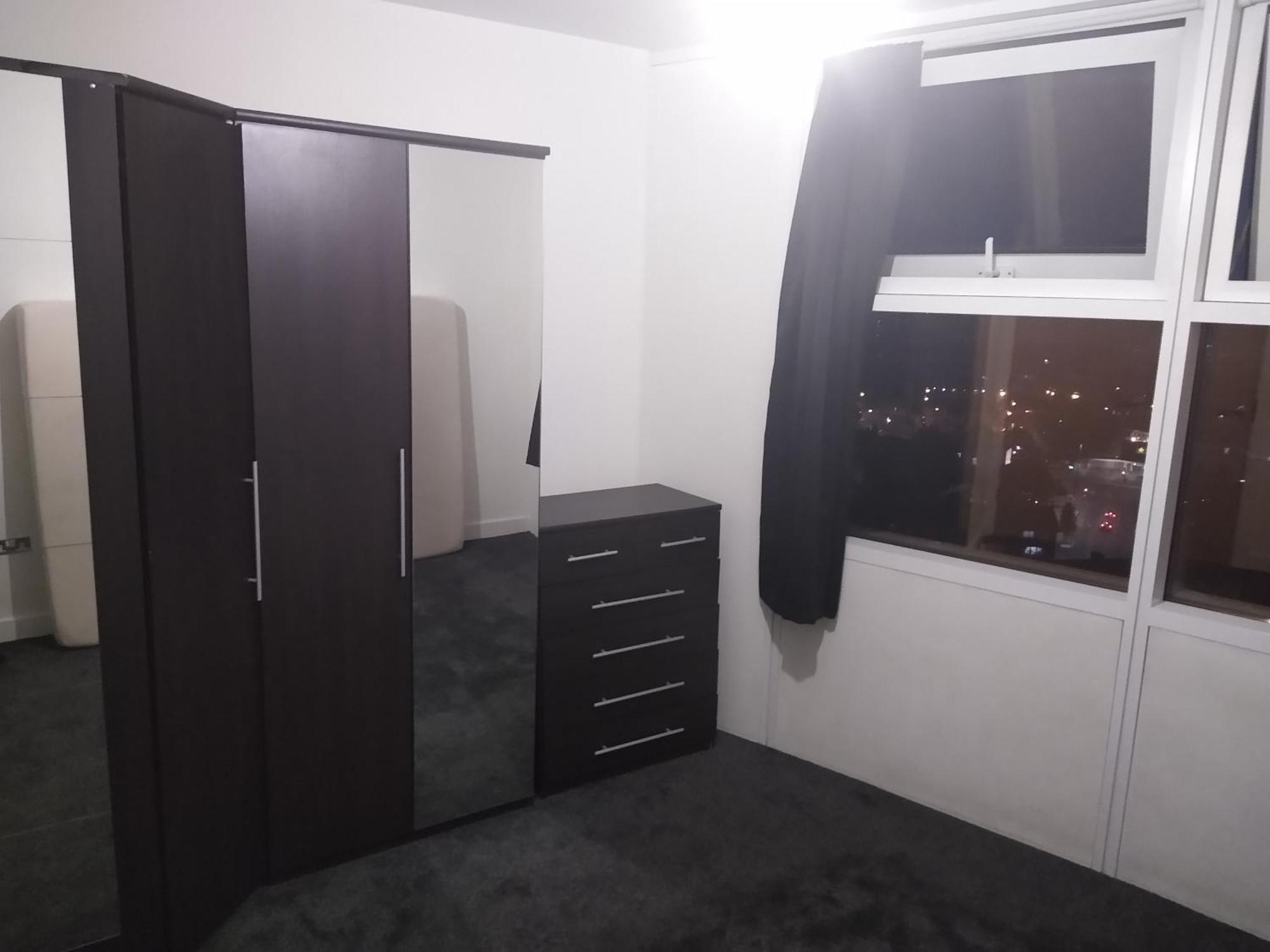 Room In Luxurious Penthouse Apartment London Exteriör bild